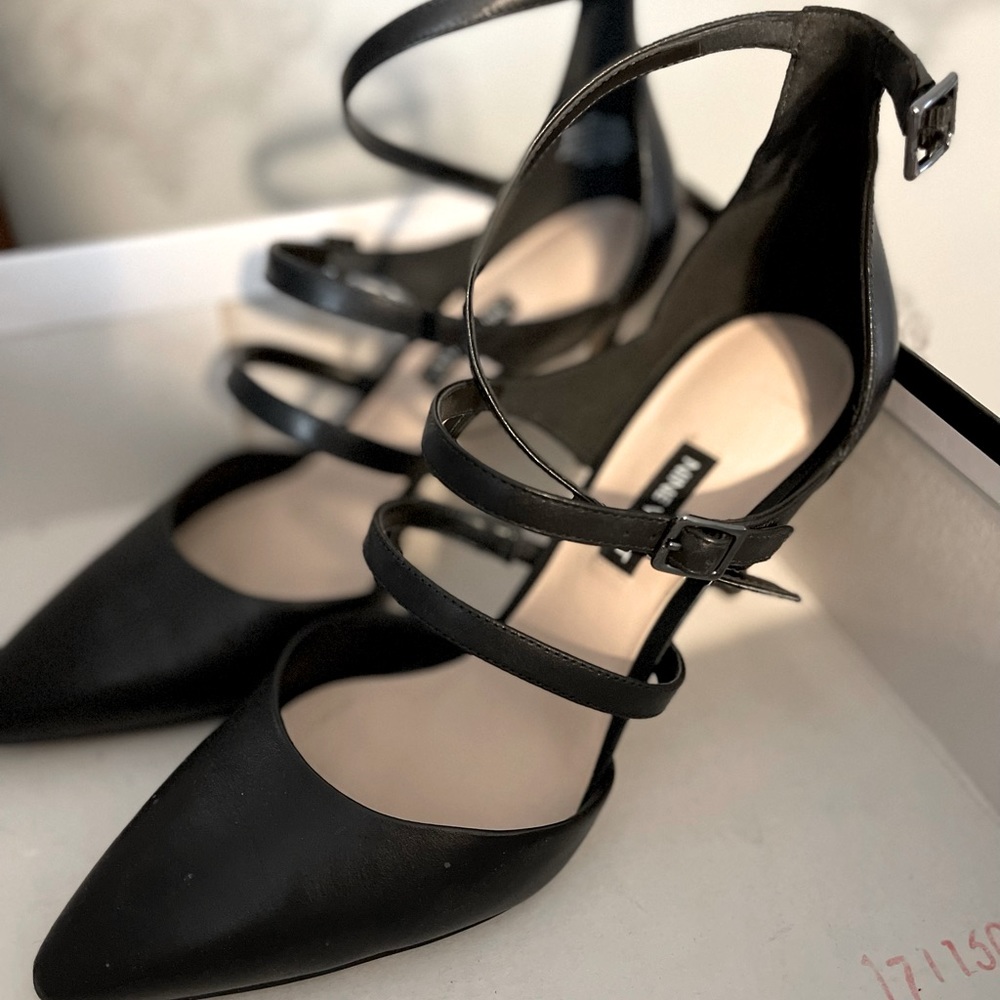 Nine West Black Leather Heels